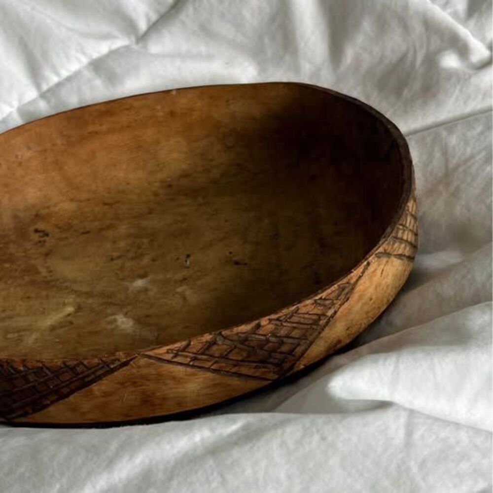 Large Vintage Hand-carved Primitive Shallow Wood Bowl